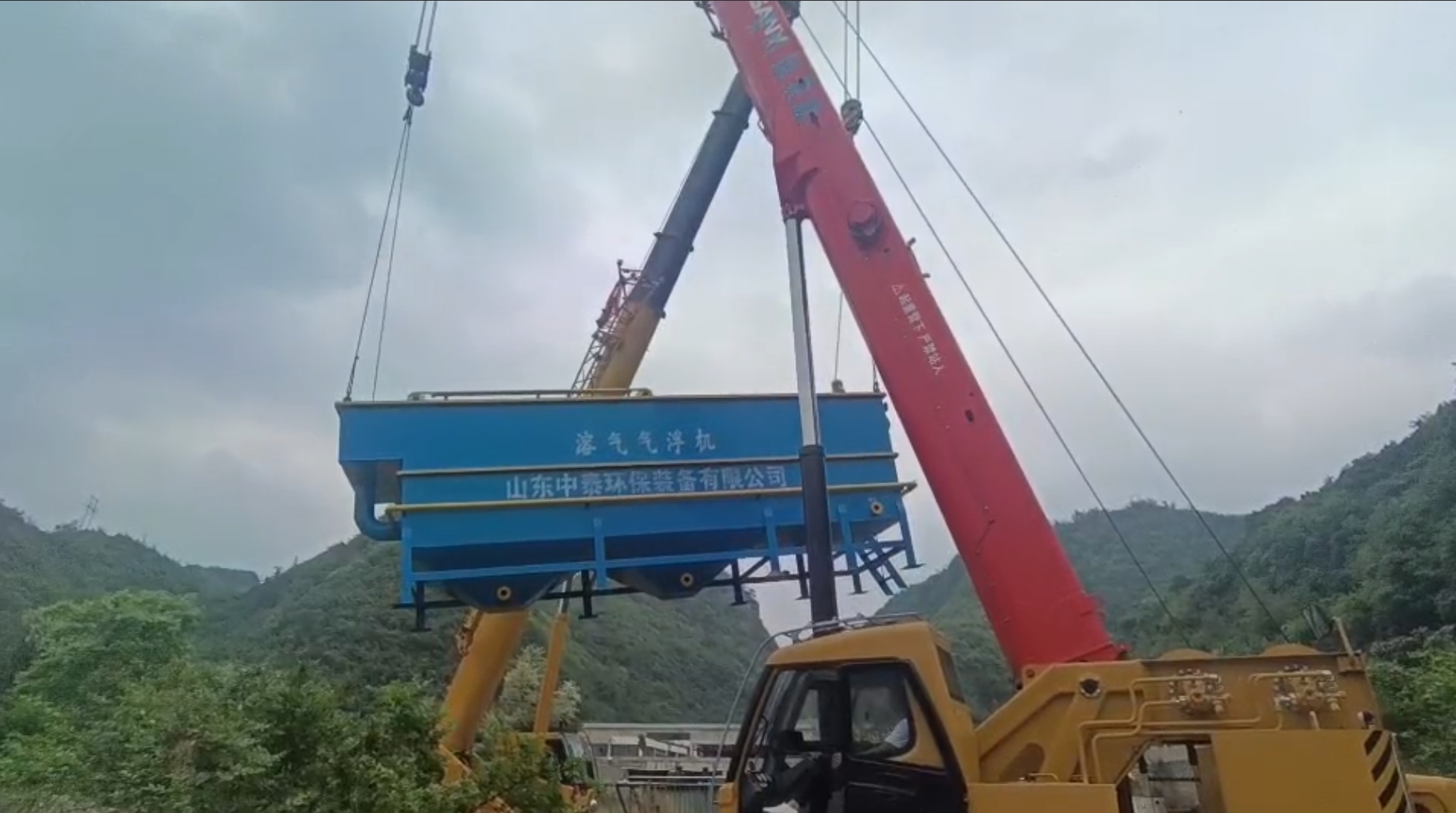 氣浮機，高效氣浮機，溶氣氣浮機，氣浮機安裝現(xiàn)場